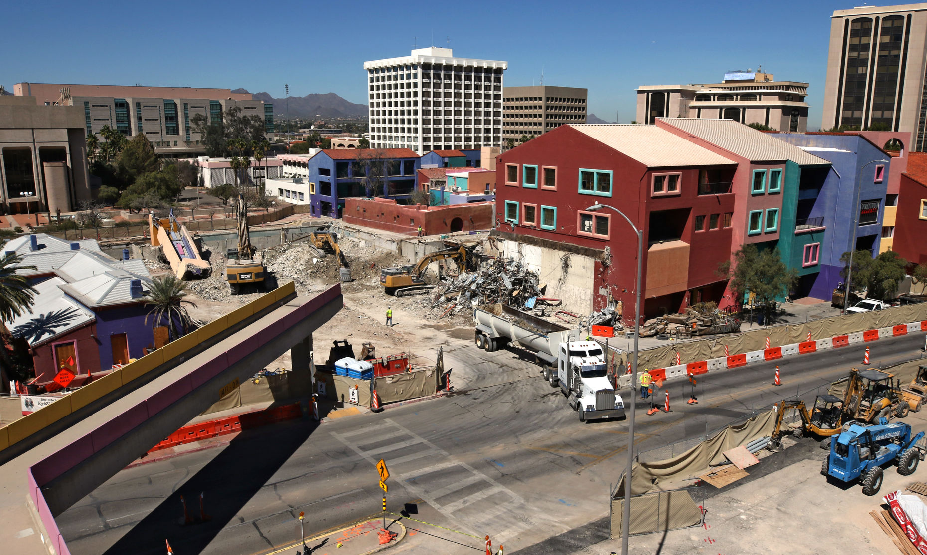 La Placita Village office complex